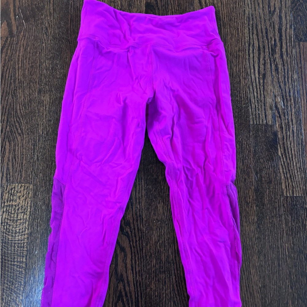 Neon Pink Capri Leggings with Mesh Inserts Small